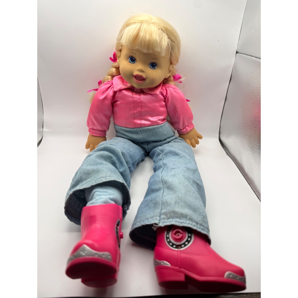 Vintage 1998 MGA Entertainment Giddy Up Girl Talking Doll Blonde Boots Braids